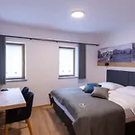 Boutique Loka Hotel