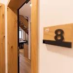 Hotel Boutique Loka 4*