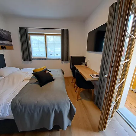 Hotel Boutique Loka 4*