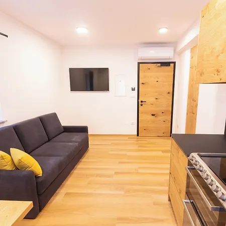 Boutique Loka Hotel 4*